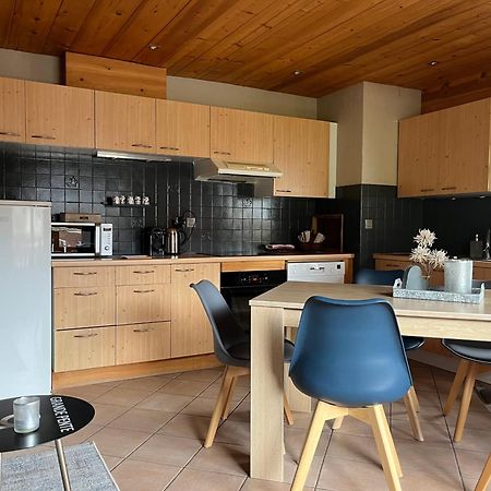 LAPRESKI, bel appartement esprit chalet, très confortable 4 étoiles Thônes Esterno foto